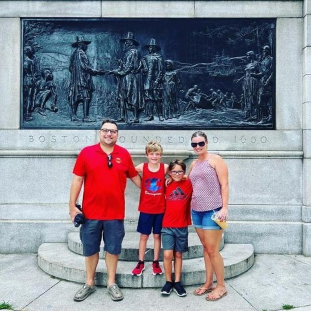 Meet your Posher, Wes